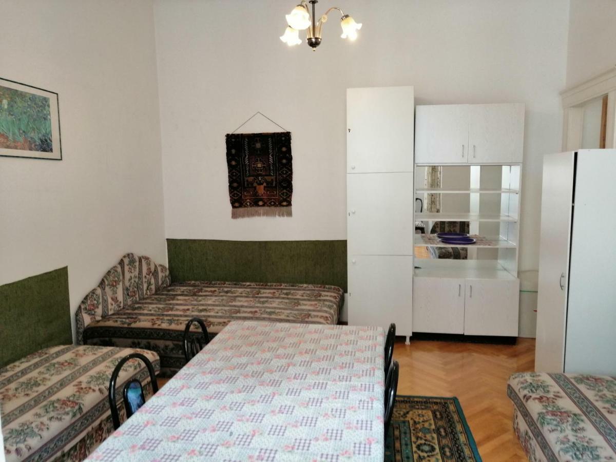 בודפשט Garibaldi 5 Apartments & Rooms מראה חיצוני תמונה